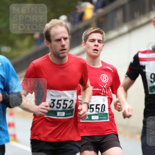 05.10.2025 - 20. swb-Marathon Bremen Michael Strokosch http://msf.ph/oto/9212883 05.10.2025 12:24:24 Laufen 3552, 550, 9 meine-sportfotos.de