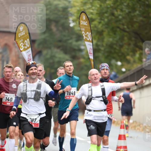 05.10.2025 - 20. swb-Marathon Bremen Michael Strokosch http://msf.ph/oto/9212980 05.10.2025 12:24:48 Laufen 140, 3, 30, 187, 1849, 3, 30 meine-sportfotos.de