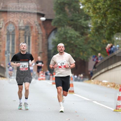05.10.2025 - 20. swb-Marathon Bremen Michael Strokosch http://msf.ph/oto/9213113 05.10.2025 12:25:31 Laufen 481, 57 meine-sportfotos.de