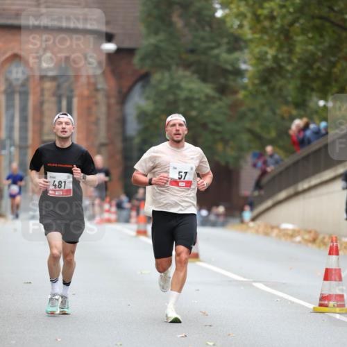 05.10.2025 - 20. swb-Marathon Bremen Michael Strokosch http://msf.ph/oto/9213115 05.10.2025 12:25:31 Laufen 57, 481 meine-sportfotos.de
