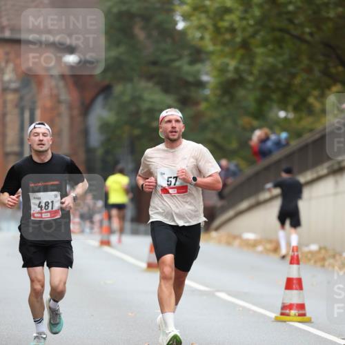 05.10.2025 - 20. swb-Marathon Bremen Michael Strokosch http://msf.ph/oto/9213121 05.10.2025 12:25:32 Laufen 57, 481, 013 meine-sportfotos.de