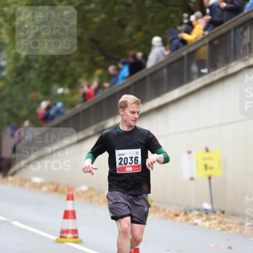 05.10.2025 - 20. swb-Marathon Bremen Michael Strokosch http://msf.ph/oto/9213149 05.10.2025 12:25:48 Laufen 2036 meine-sportfotos.de