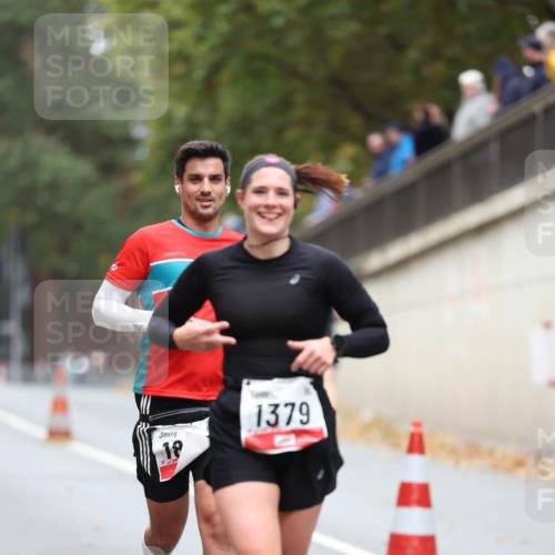 05.10.2025 - 20. swb-Marathon Bremen Michael Strokosch http://msf.ph/oto/9213238 05.10.2025 12:26:13 Laufen 18, 1379 meine-sportfotos.de