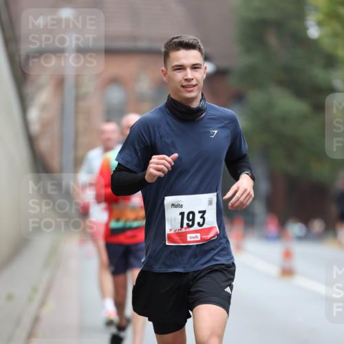 05.10.2025 - 20. swb-Marathon Bremen Michael Strokosch http://msf.ph/oto/9213335 05.10.2025 12:26:35 Laufen 193, 7 meine-sportfotos.de