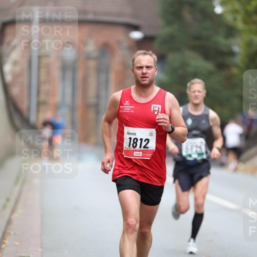 05.10.2025 - 20. swb-Marathon Bremen Michael Strokosch http://msf.ph/oto/9213366 05.10.2025 12:26:48 Laufen 1812, 5675 meine-sportfotos.de