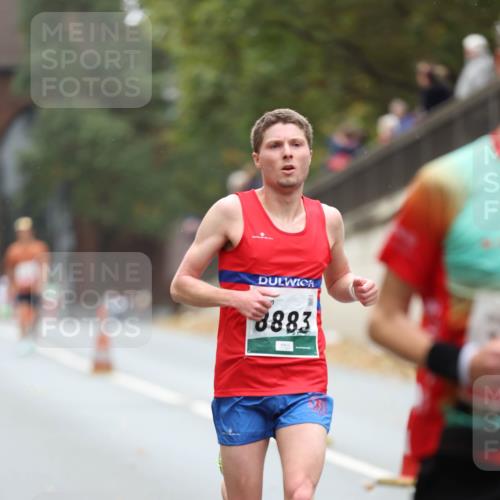 05.10.2025 - 20. swb-Marathon Bremen Michael Strokosch http://msf.ph/oto/9213610 05.10.2025 12:28:02 Laufen 8883 meine-sportfotos.de