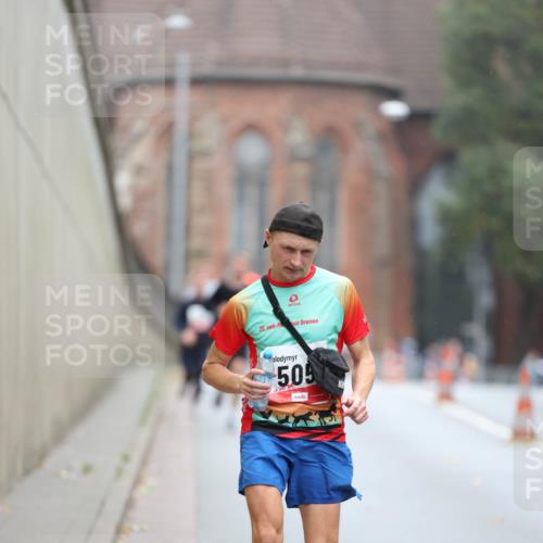 05.10.2025 - 20. swb-Marathon Bremen Michael Strokosch http://msf.ph/oto/9213631 05.10.2025 12:28:15 Laufen 20, 505 meine-sportfotos.de
