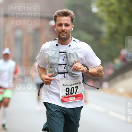 05.10.2025 - 20. swb-Marathon Bremen Michael Strokosch http://msf.ph/oto/9213677 05.10.2025 12:28:33 Laufen 9, 07 meine-sportfotos.de