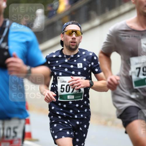 05.10.2025 - 20. swb-Marathon Bremen Michael Strokosch http://msf.ph/oto/9213723 05.10.2025 12:28:52 Laufen 105, 507, 79 meine-sportfotos.de