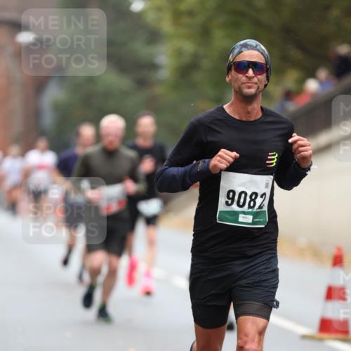 05.10.2025 - 20. swb-Marathon Bremen Michael Strokosch http://msf.ph/oto/9213740 05.10.2025 12:29:00 Laufen 9082 meine-sportfotos.de