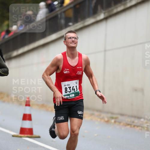 05.10.2025 - 20. swb-Marathon Bremen Michael Strokosch http://msf.ph/oto/9213743 05.10.2025 12:29:02 Laufen 1, 8341, 18 meine-sportfotos.de