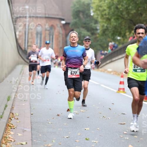 05.10.2025 - 20. swb-Marathon Bremen Michael Strokosch http://msf.ph/oto/9213784 05.10.2025 12:29:33 Laufen 577, 80, 10, 5240 meine-sportfotos.de
