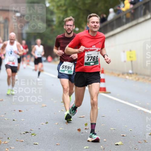 05.10.2025 - 20. swb-Marathon Bremen Michael Strokosch http://msf.ph/oto/9213817 05.10.2025 12:29:52 Laufen 5595, 46, 7766 meine-sportfotos.de