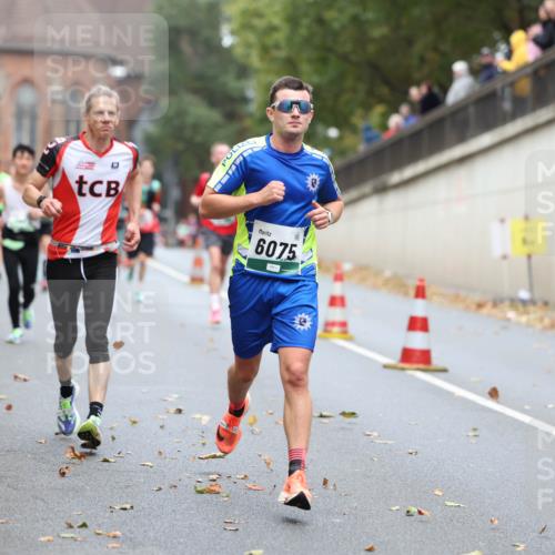 05.10.2025 - 20. swb-Marathon Bremen Michael Strokosch http://msf.ph/oto/9213830 05.10.2025 12:29:58 Laufen 6075 meine-sportfotos.de