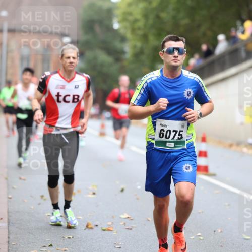 05.10.2025 - 20. swb-Marathon Bremen Michael Strokosch http://msf.ph/oto/9213832 05.10.2025 12:29:58 Laufen 6075 meine-sportfotos.de