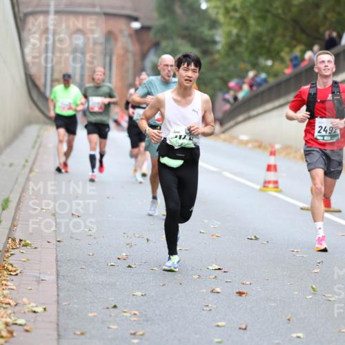 05.10.2025 - 20. swb-Marathon Bremen Michael Strokosch http://msf.ph/oto/9213838 05.10.2025 12:30:01 Laufen 249 meine-sportfotos.de