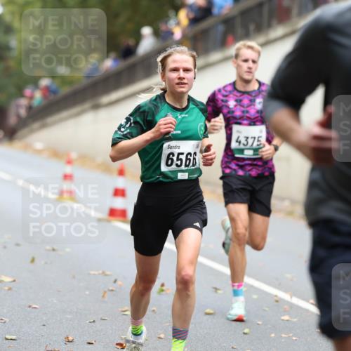 05.10.2025 - 20. swb-Marathon Bremen Michael Strokosch http://msf.ph/oto/9213885 05.10.2025 12:30:26 Laufen 1, 6566, 4375, 657, 010 meine-sportfotos.de