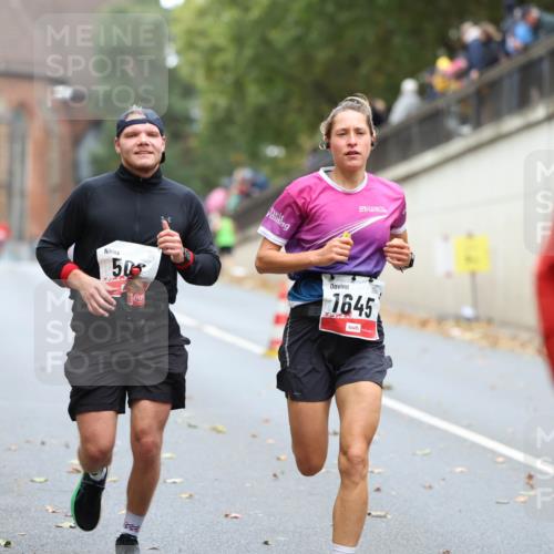 05.10.2025 - 20. swb-Marathon Bremen Michael Strokosch http://msf.ph/oto/9213909 05.10.2025 12:30:38 Laufen 50, 1645 meine-sportfotos.de