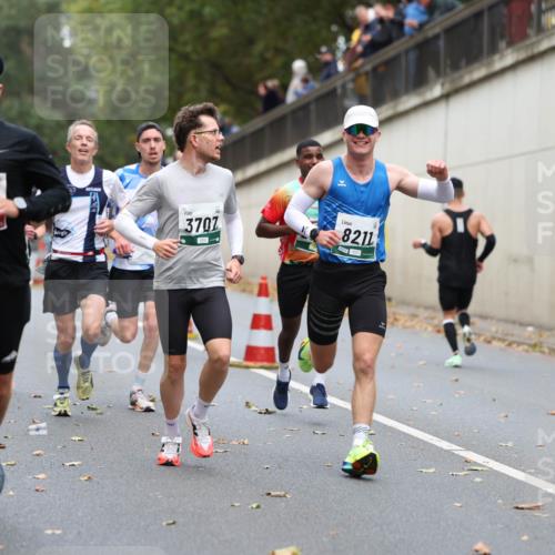 05.10.2025 - 20. swb-Marathon Bremen Michael Strokosch http://msf.ph/oto/9213930 05.10.2025 12:31:03 Laufen 276, 34, 4, 3707, 8211 meine-sportfotos.de