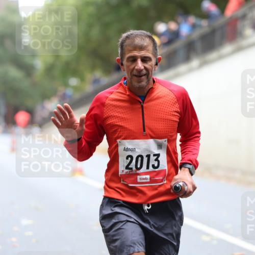 05.10.2025 - 20. swb-Marathon Bremen Michael Strokosch http://msf.ph/oto/9213944 05.10.2025 12:31:10 Laufen 2013 meine-sportfotos.de