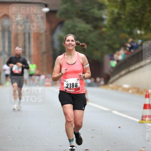 05.10.2025 - 20. swb-Marathon Bremen Michael Strokosch http://msf.ph/oto/9213953 05.10.2025 12:31:25 Laufen 2188 meine-sportfotos.de
