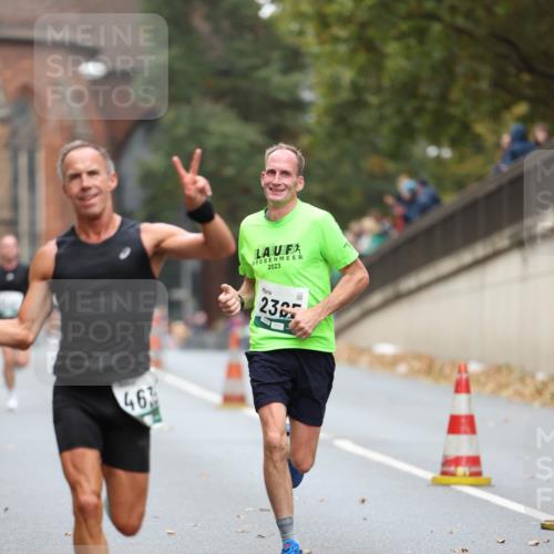 05.10.2025 - 20. swb-Marathon Bremen Michael Strokosch http://msf.ph/oto/9213978 05.10.2025 12:31:44 Laufen 463, 2023, 238 meine-sportfotos.de