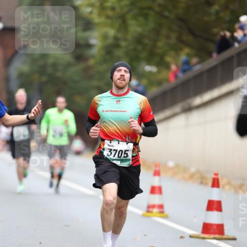 05.10.2025 - 20. swb-Marathon Bremen Michael Strokosch http://msf.ph/oto/9214071 05.10.2025 12:32:24 Laufen 20, 3705 meine-sportfotos.de