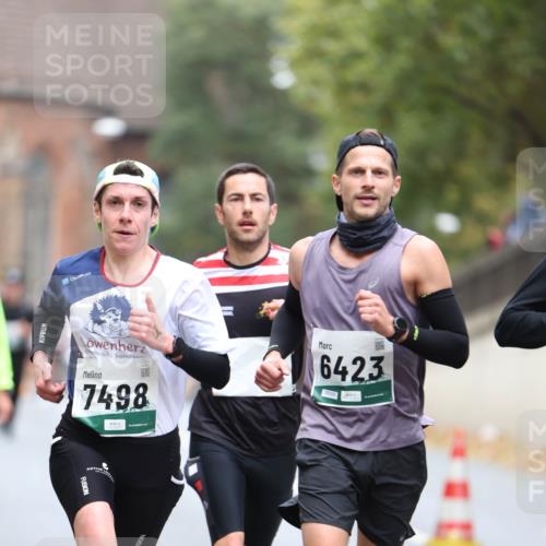 05.10.2025 - 20. swb-Marathon Bremen Michael Strokosch http://msf.ph/oto/9214089 05.10.2025 12:32:29 Laufen 7498, 6423 meine-sportfotos.de