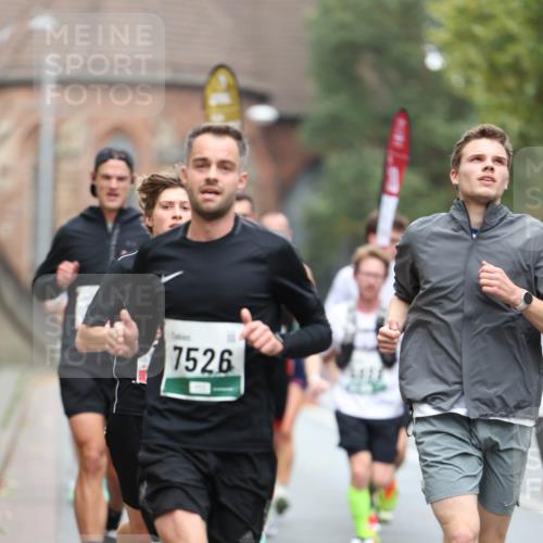 05.10.2025 - 20. swb-Marathon Bremen Michael Strokosch http://msf.ph/oto/9214124 05.10.2025 12:32:44 Laufen 7526 meine-sportfotos.de