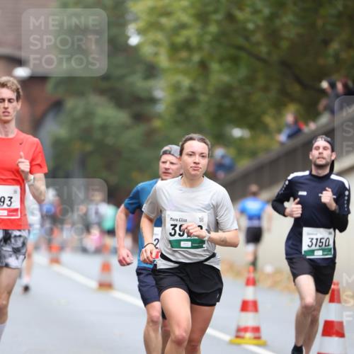 05.10.2025 - 20. swb-Marathon Bremen Michael Strokosch http://msf.ph/oto/9214233 05.10.2025 12:33:24 Laufen 93, 39, 3150 meine-sportfotos.de