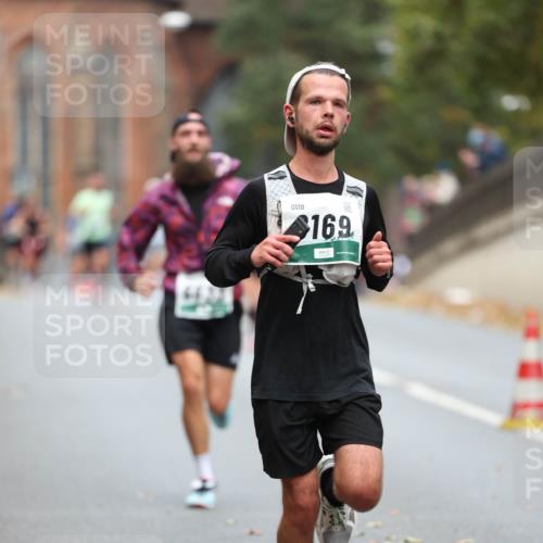05.10.2025 - 20. swb-Marathon Bremen Michael Strokosch http://msf.ph/oto/9214246 05.10.2025 12:33:36 Laufen 169 meine-sportfotos.de