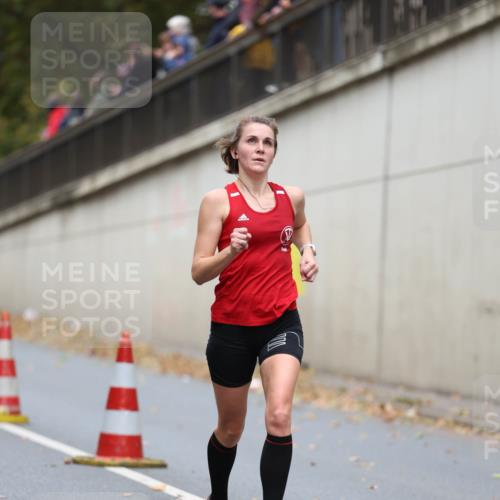 05.10.2025 - 20. swb-Marathon Bremen Michael Strokosch http://msf.ph/oto/9214254 05.10.2025 12:33:43 Laufen  meine-sportfotos.de