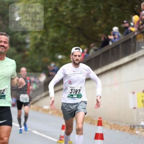 05.10.2025 - 20. swb-Marathon Bremen Michael Strokosch http://msf.ph/oto/9214258 05.10.2025 12:33:49 Laufen 3197, 92 meine-sportfotos.de
