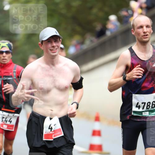 05.10.2025 - 20. swb-Marathon Bremen Michael Strokosch http://msf.ph/oto/9214298 05.10.2025 12:34:11 Laufen 344, 41, 4786 meine-sportfotos.de