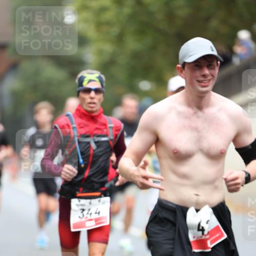 05.10.2025 - 20. swb-Marathon Bremen Michael Strokosch http://msf.ph/oto/9214299 05.10.2025 12:34:11 Laufen 344 meine-sportfotos.de