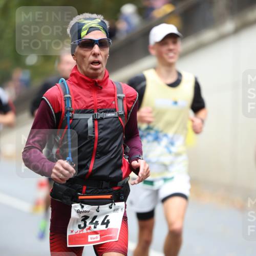05.10.2025 - 20. swb-Marathon Bremen Michael Strokosch http://msf.ph/oto/9214303 05.10.2025 12:34:12 Laufen 344 meine-sportfotos.de