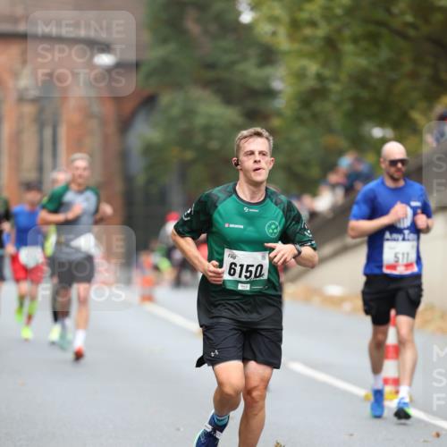 05.10.2025 - 20. swb-Marathon Bremen Michael Strokosch http://msf.ph/oto/9214342 05.10.2025 12:34:38 Laufen 6150, 511 meine-sportfotos.de