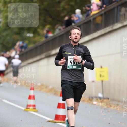 05.10.2025 - 20. swb-Marathon Bremen Michael Strokosch http://msf.ph/oto/9214370 05.10.2025 12:34:53 Laufen 46, 09775 meine-sportfotos.de