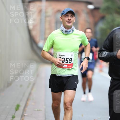 05.10.2025 - 20. swb-Marathon Bremen Michael Strokosch http://msf.ph/oto/9214396 05.10.2025 12:35:23 Laufen 359 meine-sportfotos.de