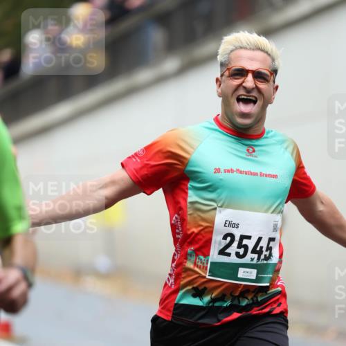 05.10.2025 - 20. swb-Marathon Bremen Michael Strokosch http://msf.ph/oto/9214401 05.10.2025 12:35:25 Laufen 20, 2545 meine-sportfotos.de
