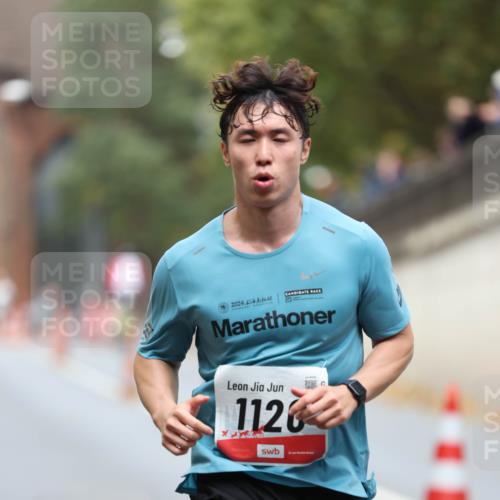 05.10.2025 - 20. swb-Marathon Bremen Michael Strokosch http://msf.ph/oto/9214422 05.10.2025 12:35:36 Laufen 2024, 1120 meine-sportfotos.de