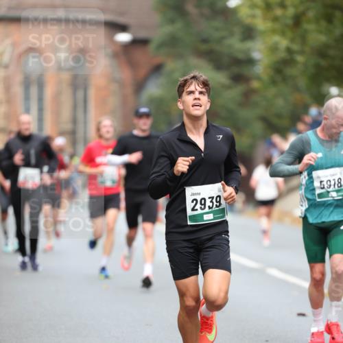 05.10.2025 - 20. swb-Marathon Bremen Michael Strokosch http://msf.ph/oto/9214458 05.10.2025 12:36:02 Laufen 7, 2939, 5918 meine-sportfotos.de