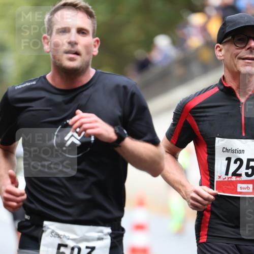 05.10.2025 - 20. swb-Marathon Bremen Michael Strokosch http://msf.ph/oto/9214477 05.10.2025 12:36:12 Laufen 503, 125 meine-sportfotos.de