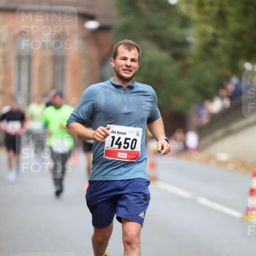 05.10.2025 - 20. swb-Marathon Bremen Michael Strokosch http://msf.ph/oto/9214505 05.10.2025 12:36:30 Laufen 01227, 1450 meine-sportfotos.de