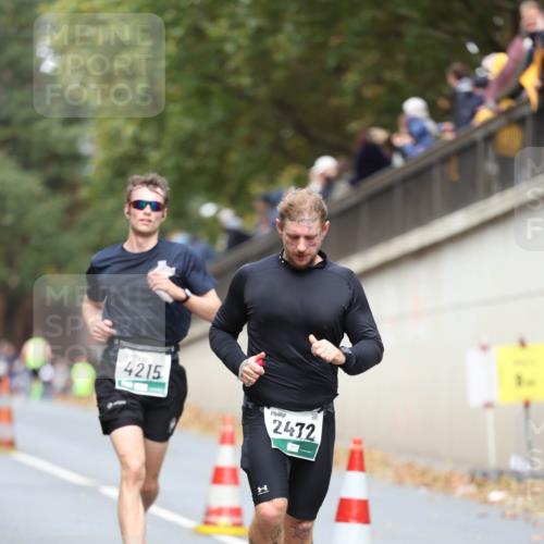 05.10.2025 - 20. swb-Marathon Bremen Michael Strokosch http://msf.ph/oto/9214509 05.10.2025 12:36:35 Laufen 4215, 2472, 1 meine-sportfotos.de