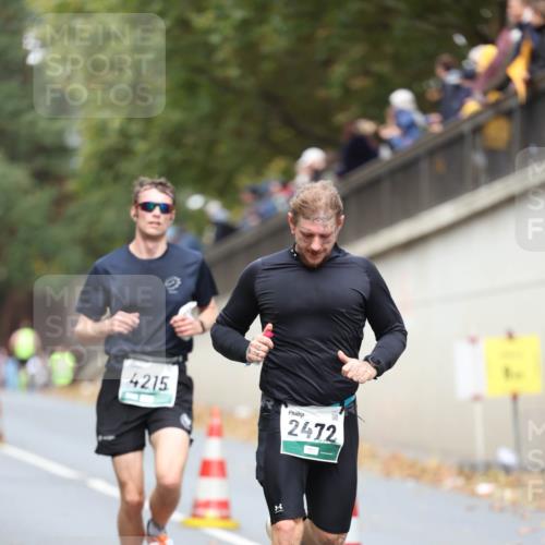 05.10.2025 - 20. swb-Marathon Bremen Michael Strokosch http://msf.ph/oto/9214510 05.10.2025 12:36:35 Laufen 4215, 2472 meine-sportfotos.de