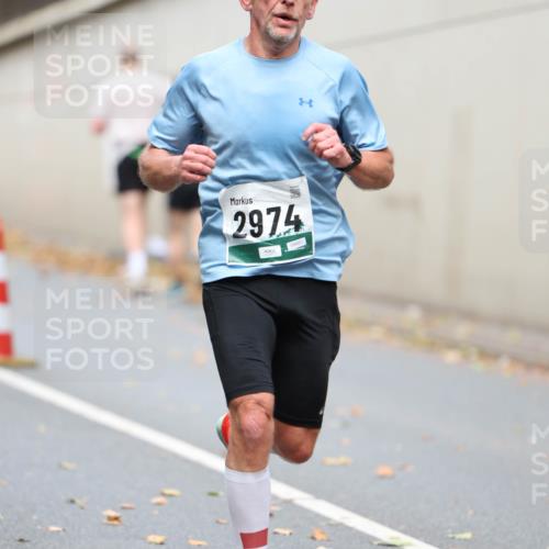 05.10.2025 - 20. swb-Marathon Bremen Michael Strokosch http://msf.ph/oto/9214555 05.10.2025 12:36:58 Laufen 2974 meine-sportfotos.de