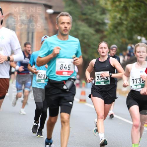 05.10.2025 - 20. swb-Marathon Bremen Michael Strokosch http://msf.ph/oto/9214563 05.10.2025 12:37:01 Laufen 663, 845, 2645, 7735 meine-sportfotos.de