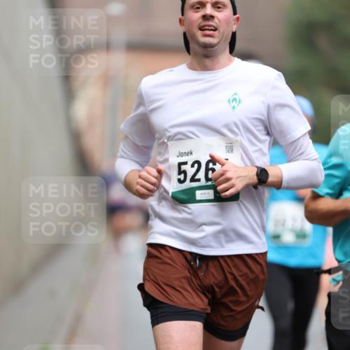 05.10.2025 - 20. swb-Marathon Bremen Michael Strokosch http://msf.ph/oto/9214568 05.10.2025 12:37:02 Laufen 526 meine-sportfotos.de