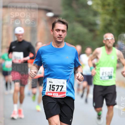 05.10.2025 - 20. swb-Marathon Bremen Michael Strokosch http://msf.ph/oto/9214615 05.10.2025 12:37:34 Laufen 1577, 00231, 501 meine-sportfotos.de